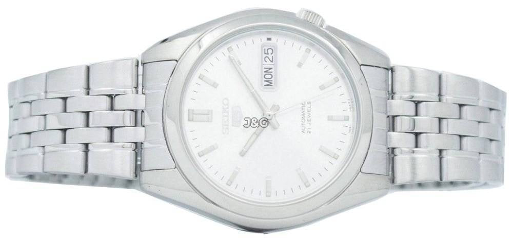 Seiko Automatic movement White Stainless steel Male SNK355K1. A brand-new Seiko watch featuring a White dial and a Stainless steel strap. Side view. - view 5