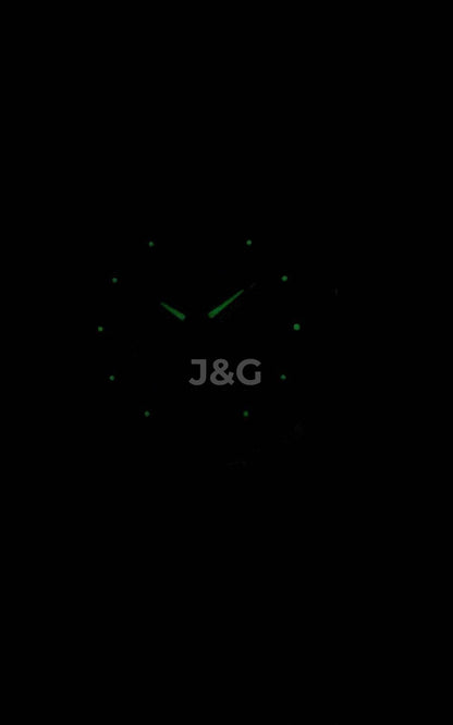 Seiko Classic Automatic movement Blue Stainless steel Male SNKP15J1. A brand-new Seiko Classic watch featuring a Blue dial and a Stainless steel strap. Side view. - view 2