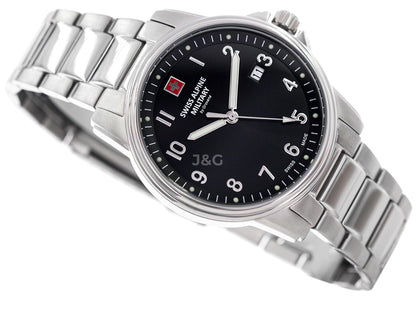 Swiss Alpine Military Leader Date display Black Stainless steel Male 7011.1137.-.GW. A brand-new Swiss Alpine Military Leader watch featuring a Black dial and a Stainless steel strap. Side view. - view 2