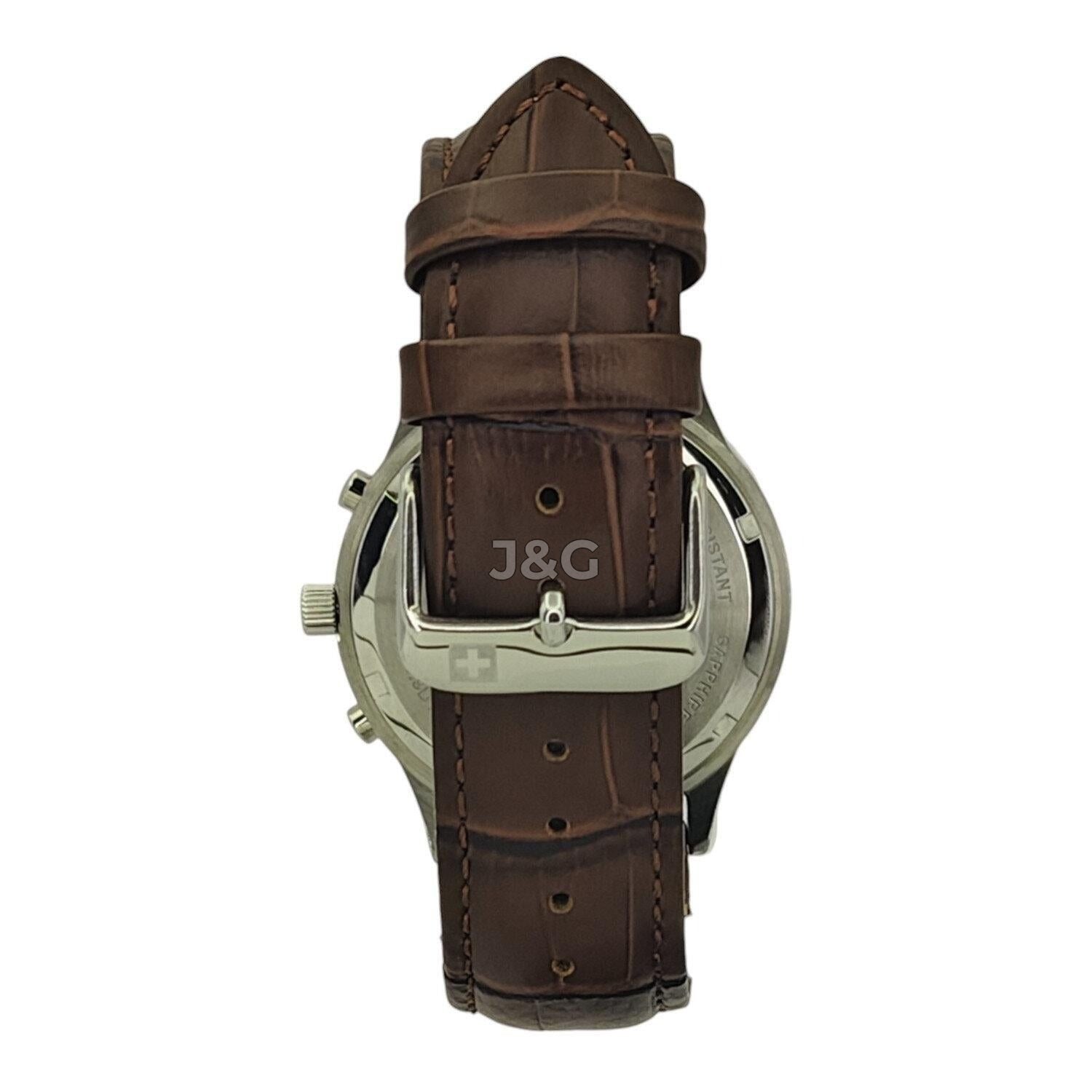 Swiss Alpine Military Luminous hands Silver Leather Male 7084.9532.-.GW. A brand-new Swiss Alpine Military watch featuring a Silver dial and a Leather strap. Angled view. - view 2