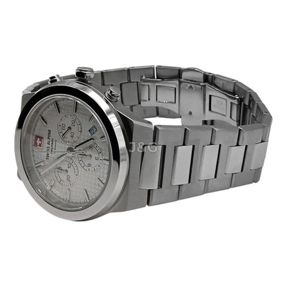 Swiss Alpine Military Pioneer Quartz movement Silver Stainless steel Male 7048.9132.-.GW. A brand-new Swiss Alpine Military Pioneer watch featuring a Silver dial and a Stainless steel strap. Front view. - view 3