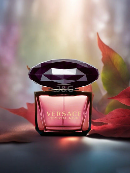 Versace Crystal Noir Female 8018365070462-US5. A brand-new Versace Crystal Noir watch. Front view. - view 3