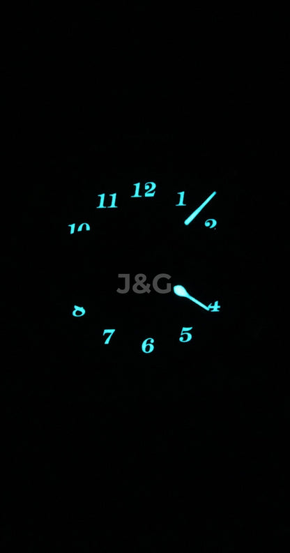 Zeppelin LZ126 Los Angeles Date display Green Leather Male Z76144. A brand-new Zeppelin LZ126 Los Angeles watch featuring a Green dial and a Leather strap. Angled view. - view 2